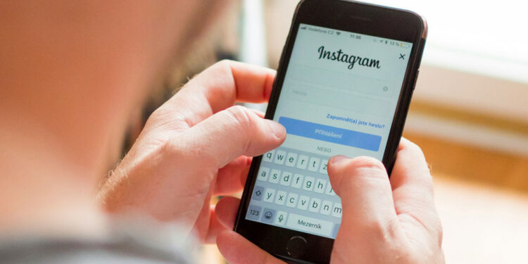 How to Increase Instagram Followers Step by Step (1)