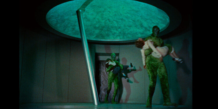 Invaders From Mars (1953) – Film Review