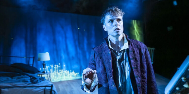 It Walks Around The House At Night – Review – Leeds Playhouse (1)