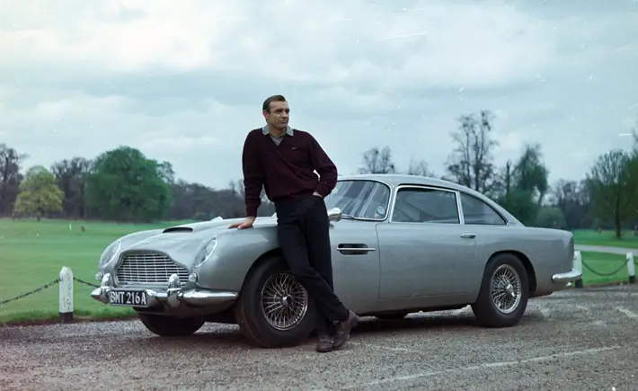 James Bond and Aston Martin goldfinger