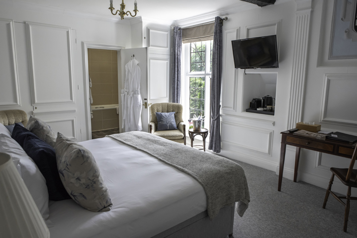 Karma Salford Hall Hotel review bedroom