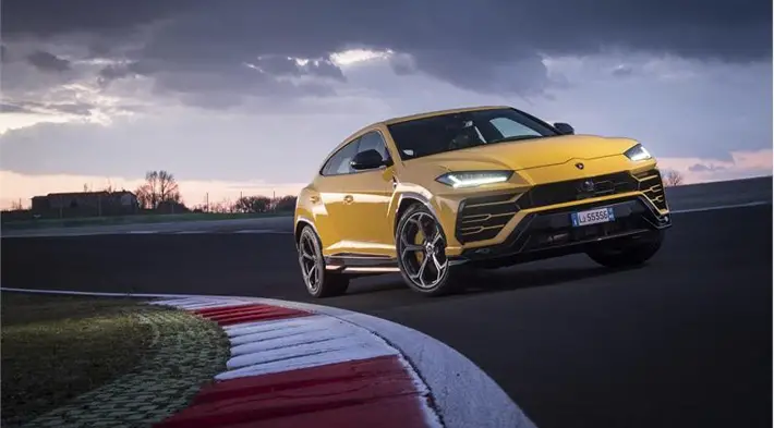 Lamborghini Urus – Review track