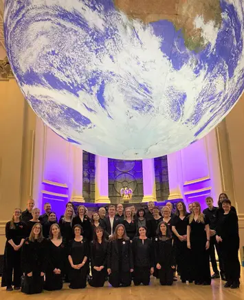 Leeds Guild of Singers Live Review Holy Trinity Church, Leeds globe