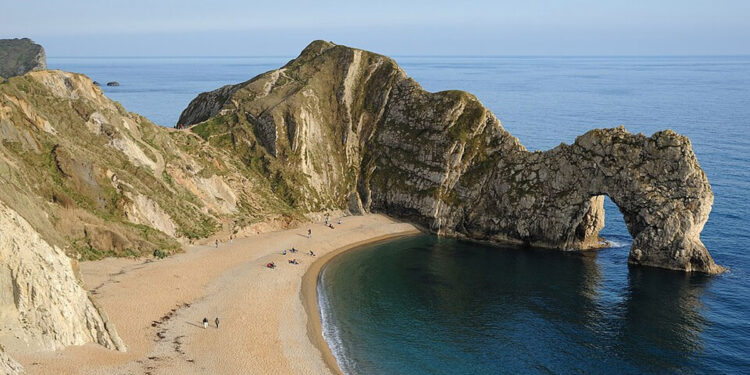 Living Drama Dorset's Jurassic Coast – Travel Review (6)