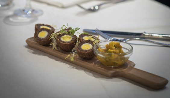 L’Entente Le British Brasserie paris restaurant review eggs