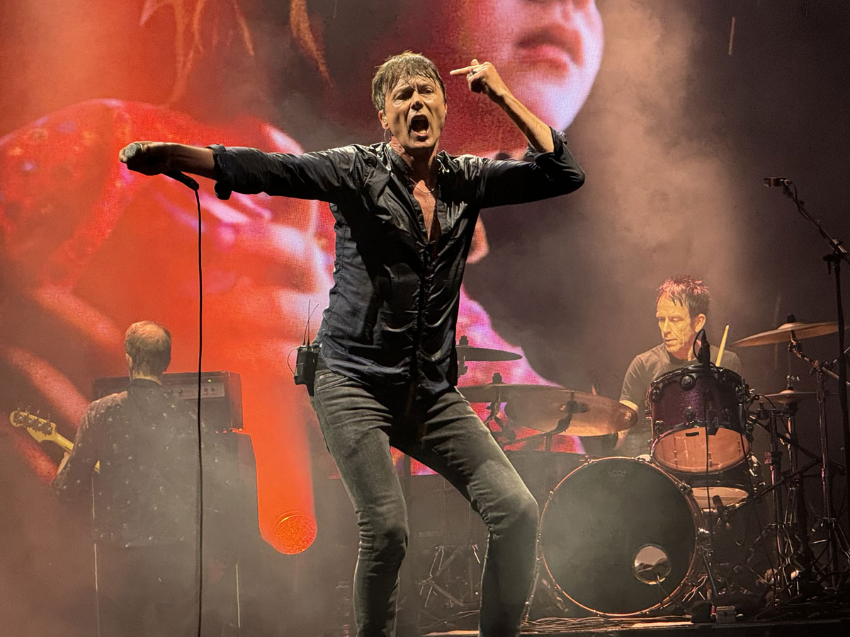 Manic Street Preachers & Suede Live Review Millennium Square, Leeds (3)