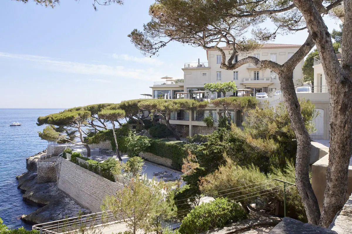 Marseille Cassis, Calanques and The Home of Bouillabaisse – Travel Review white hotel