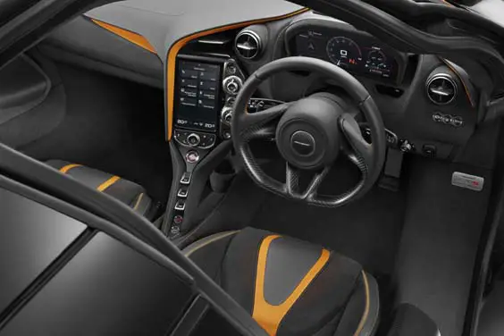 McLaren 720S car review interior