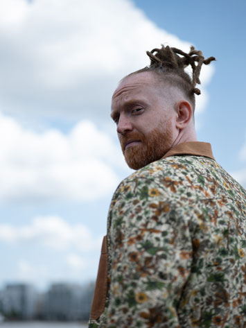 Newton Faulkner – Live Review – Old Woollen, Leeds (2)