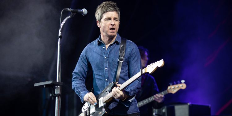 Noel Gallagher's High Flying Birds – Live Review – Halifax Piece Hall main