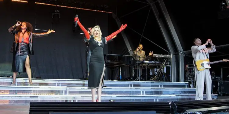 PALOMA FAITH AT THE PIECE HALL 3