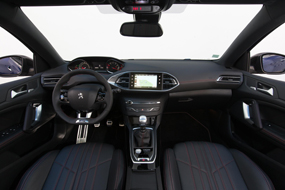 PEUGEOT_308 GT SW interior