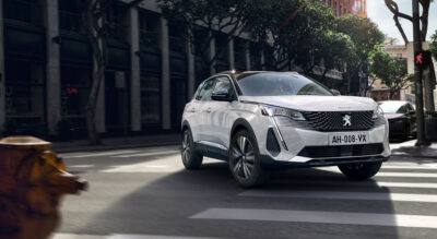 Peugeot 3008 PHEV Review main