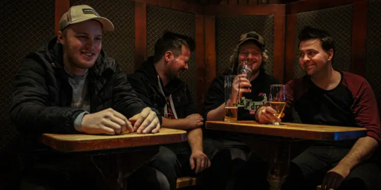 Radioactive-Pineapple interview band
