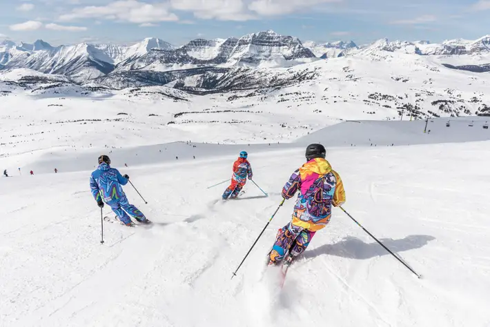 Reasons Why Les Menuires is the Best Beginner-Friendly Ski Resort skiing
