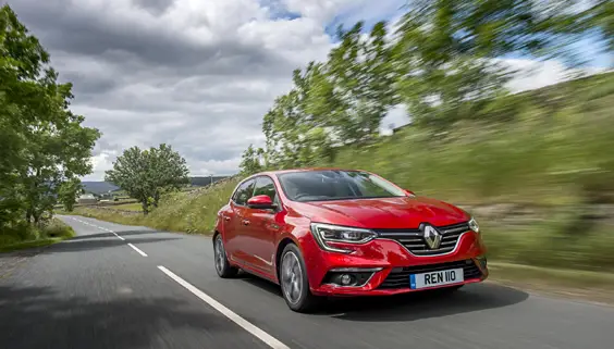 Renault Megane Dynamique S-Nav red