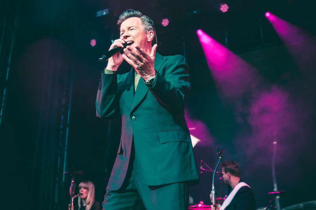 Rick Astley Scarbrough 2026