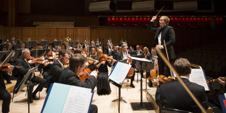Royal Philharmonic Orchestra – Live Review – Hull City Hall (2)
