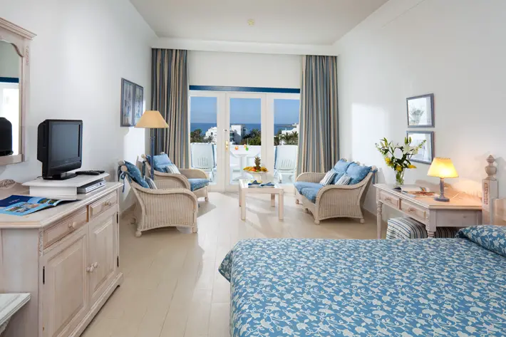 Seaside Los Jameos, Lanzarote Review junior suite