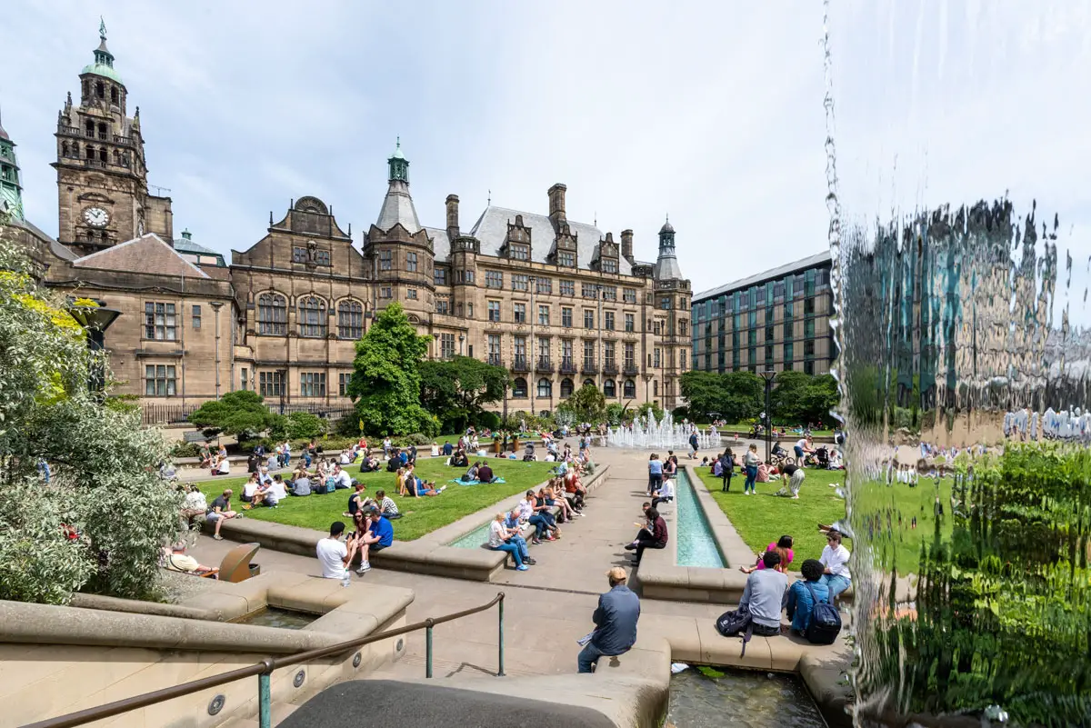 Sheffield, and Radisson Blu Hotel – Review peace gardens