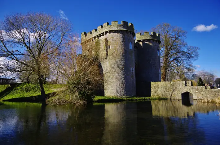 Shropshire Travel Review Whittington Castle