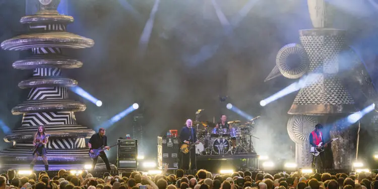 Smashing Pumpkins The Piece Hall Halifax