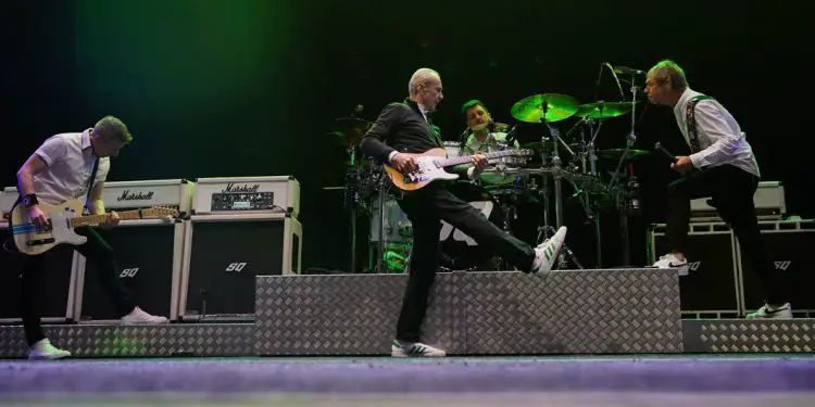 Status Quo Live Review Scarborough Open Air Theatre (2)
