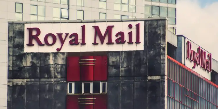 Strikes, Slides & Stagnation Royal Mail's £1m a Day Crisis