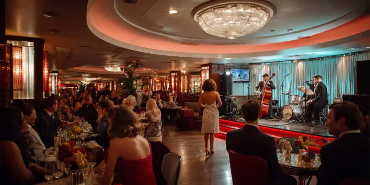 Swap the Club for Jazz, Cocktails & Immersive Theatre (2)