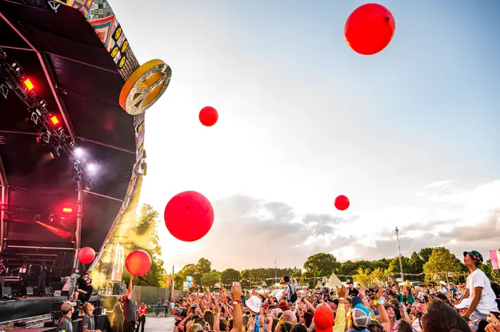 Ten UK Festivals to Take Music Lovers to the End of Summer bestival