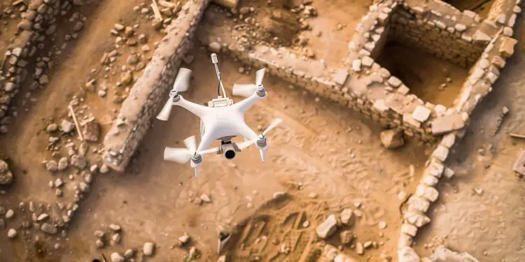 The 3 Best Ways To Use Commercial Drones In The Archaeology Field (1)