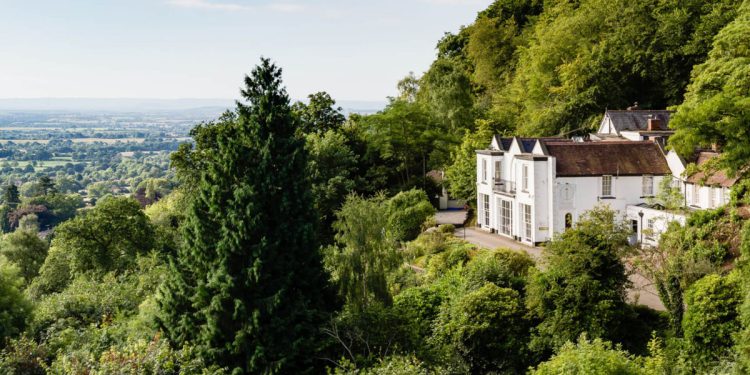 The Cottage in the Wood, Malvern – Review main