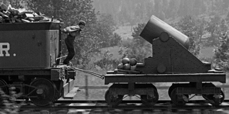 The General (1926) Film Review