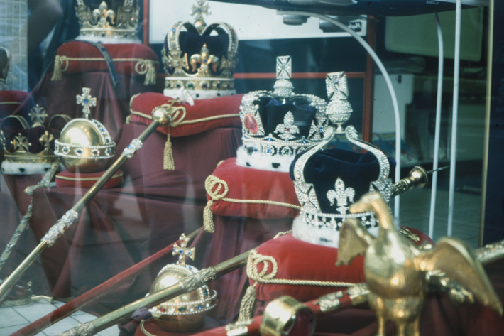 The History Of Jewellery In The Royal Family & In Royal Coronations