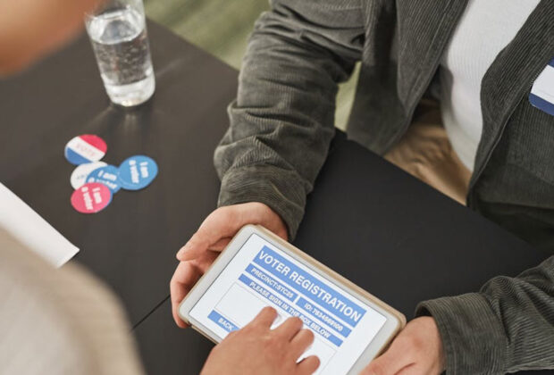 The Importance of Durable Name Badges in Business Settings (1)