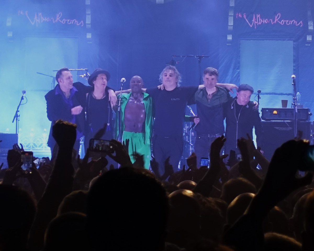 The Libertines Live Review Leeds O2 Academy (1)