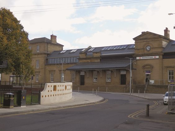 The Manchester and Leeds Railway history kirkgate