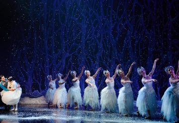 The Nutcracker [Northern Ballet] Review Leeds Grand Theatre (2)