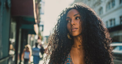 The Shift Toward Seamless Style and How Premium Glueless Wigs Became a Modern Beauty Essential (2)