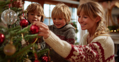 The Spirit of Christmas Traditions, Stories and the Joy of Togetherness (2)