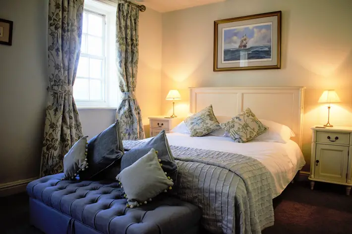 The White Horse & Griffin Hotel & Restaurant, Whitby – Review bedroom