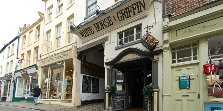 The White Horse & Griffin Hotel & Restaurant, Whitby – Review main