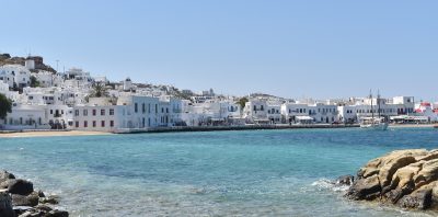 Top 3 Luxury Villas For Large Groups in Mykonos for This Summer