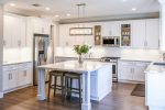 Top 5 DIY Home Organization Hacks You Need to Try