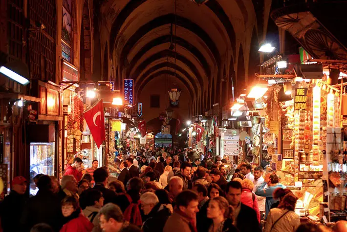 Top 7 Places to Visit in Turkey grand bazaar