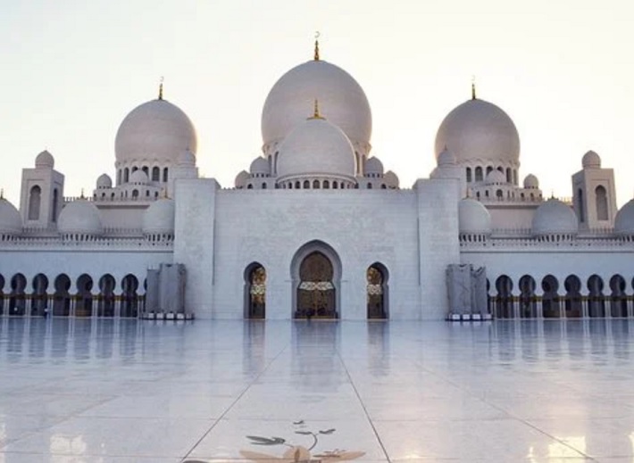 Travel Guide to Visit Dubai mosque