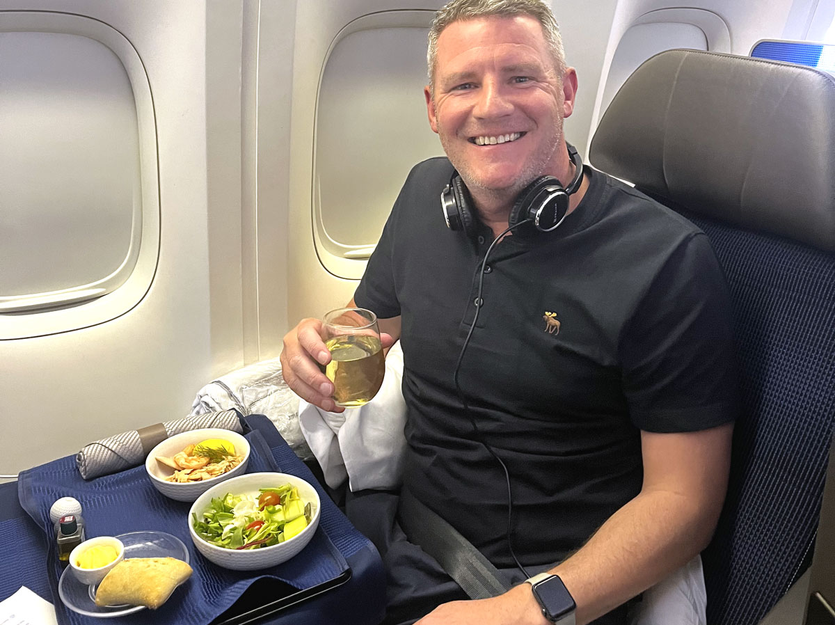 U.S. Airline’s Polaris Business Class Cabin – Review (3)
