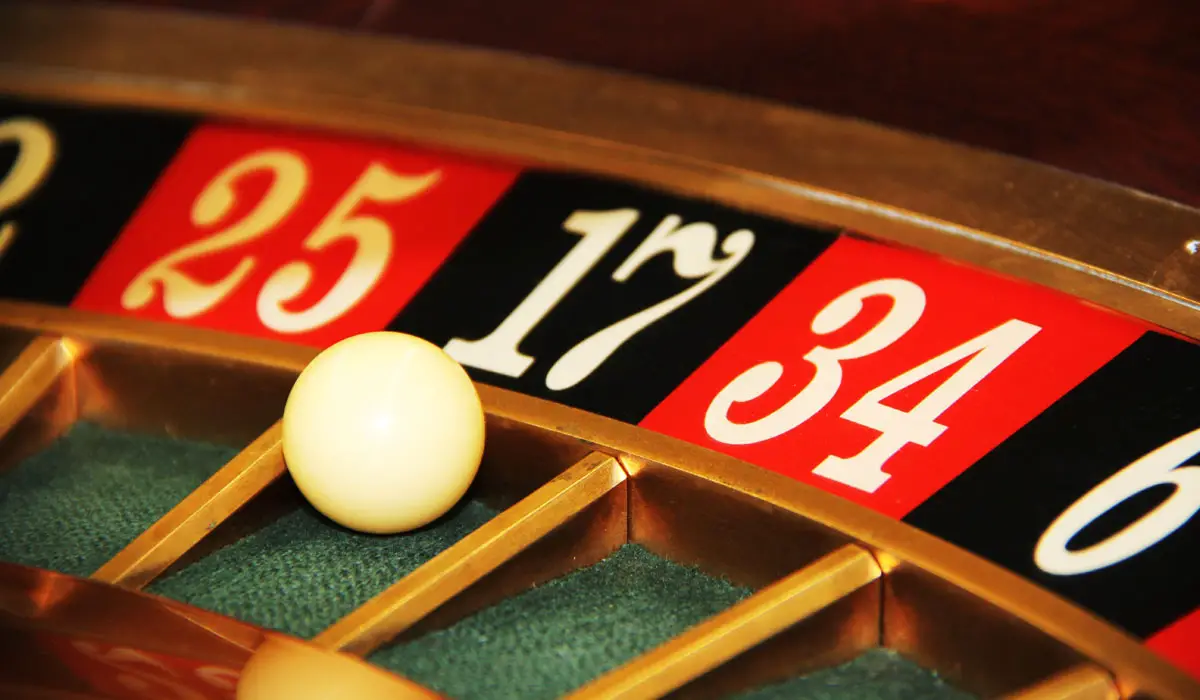 Unravelling the Physics of the Roulette Wheel (2)