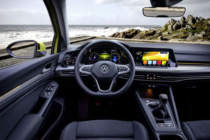 Volkswagen Golf 8 interior