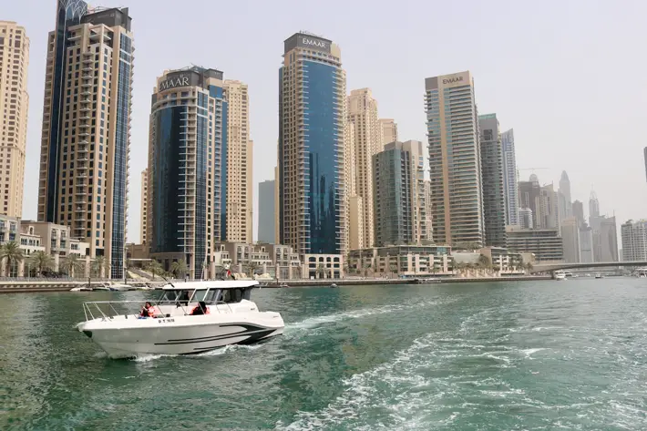 What You Need To Know Before Hopping On A Yacht Cruise in Dubai